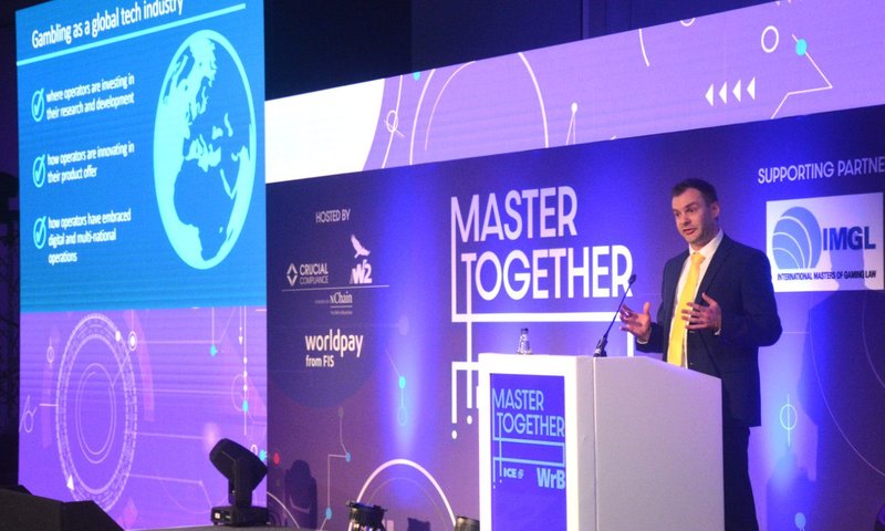 United Kigdom - ice fishing game online